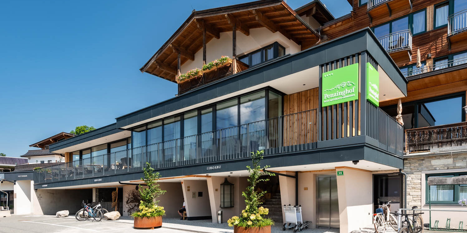 Hotel Penzinghof in Tyrol, modern design with traditional charm and alpine views. Hotel Penzinghof in Tyrol, modern design with traditional charm and alpine views.